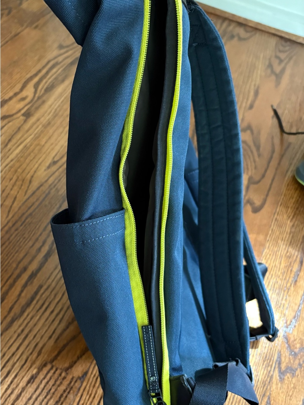 Timbuk2 Tuck Roll-Top Backpack - Picture 3 of 5